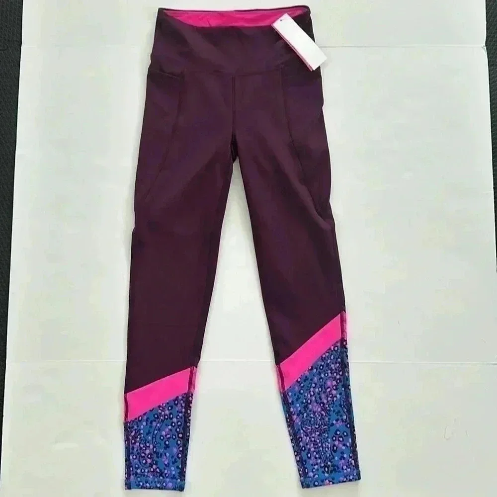 Lilly Pulitzer Luxletic Weekender High rise legging Cherry Ganache- size small - Picture 3 of 10